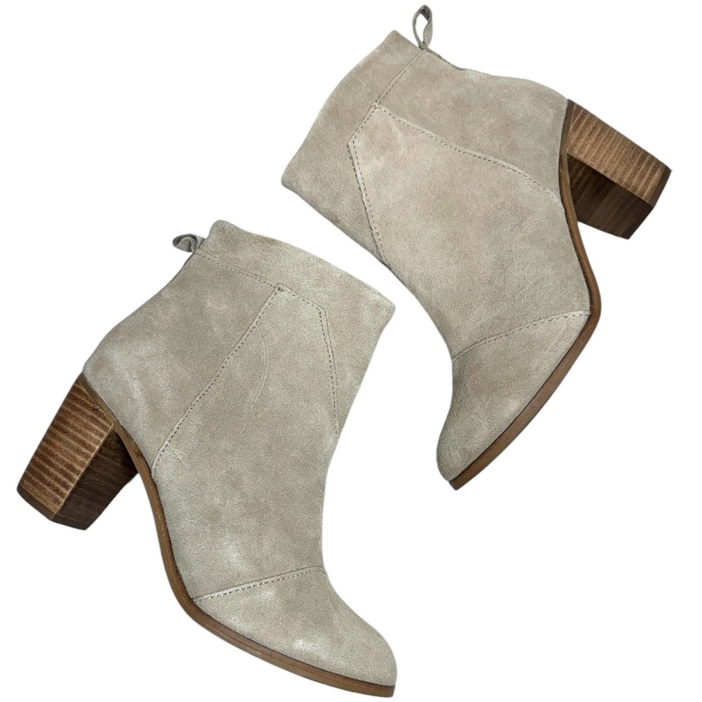 TOMS Lunata Gray Suede Stacked Block Heel Side Zip w/ Tassel Booties Size 7